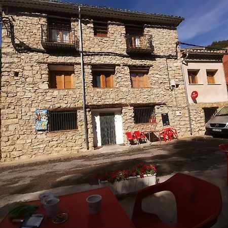 Casa Rural Y Albergue Tormon Exteriér fotografie