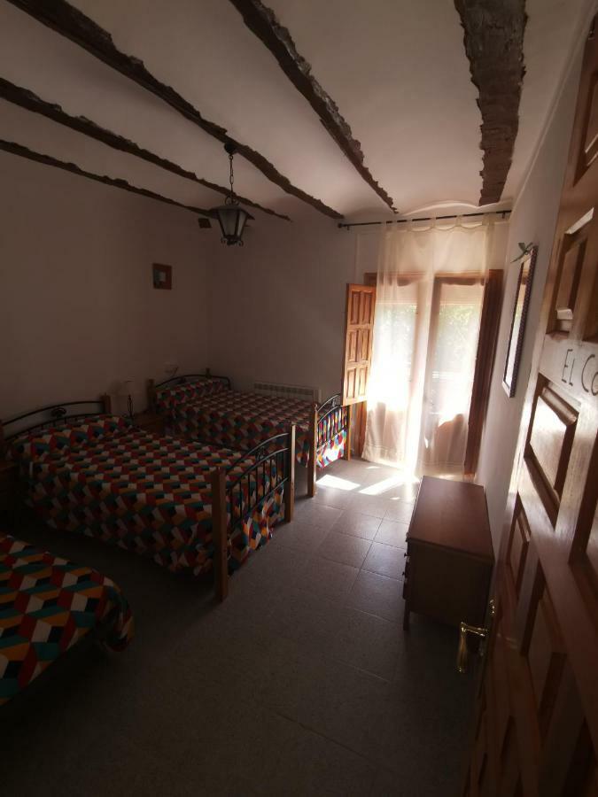 Casa Rural Y Albergue Tormon Exteriér fotografie